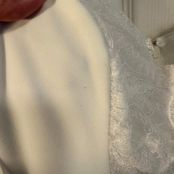 The Perfect most Glamorous White Jumpsuit! Elegant with a seamless fit! - Picture 3 of 8